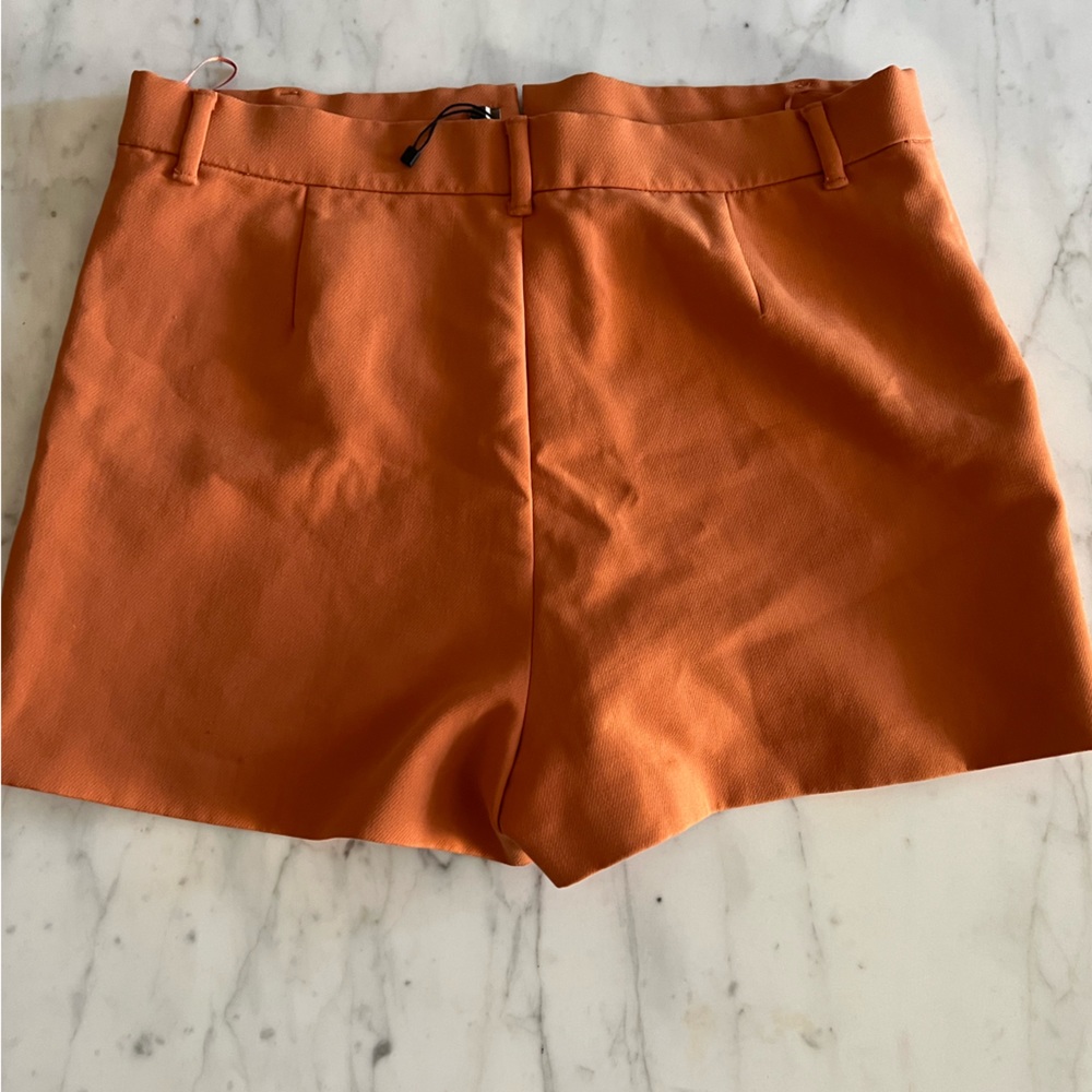Zara shorts (skort) size L / color orange
